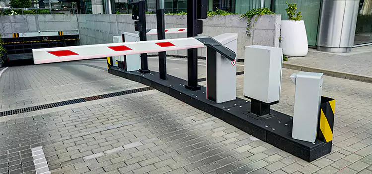 Custom Gate Design & Integration Harlingen